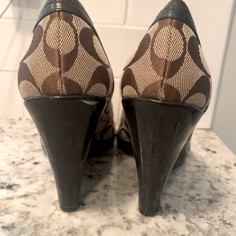 Coach Wedges - Picture 3 of 3